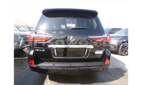 Acheter Import Voiture Lexus LX Noir à Import - Dubai, Benin Acheter Import Voiture Lexus LX Noir à Import - Dubai, Benin