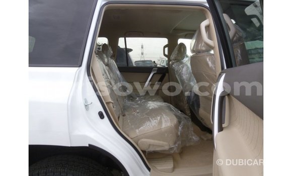 Sayi Imported Toyota Prado White Mota in Import - Dubai a Benin Sayi Imported Toyota Prado White Mota in Import - Dubai a Benin