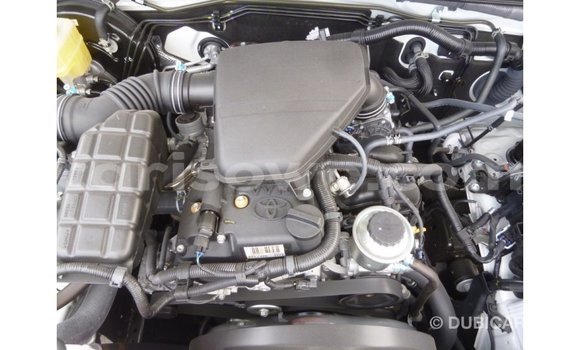 Sayi Imported Toyota Prado White Mota in Import - Dubai a Benin Sayi Imported Toyota Prado White Mota in Import - Dubai a Benin