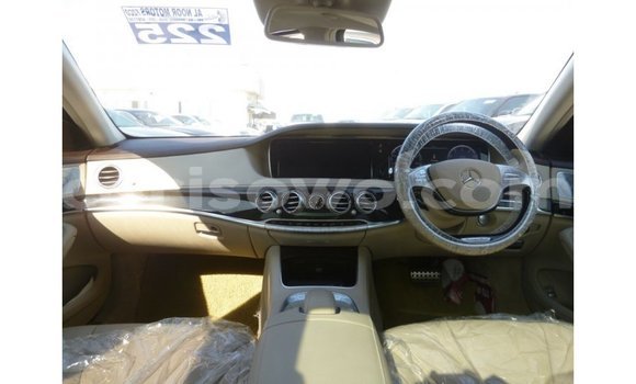 Buy Import Mercedes-Benz 190 White Car in Import - Dubai in Benign Buy Import Mercedes-Benz 190 White Car in Import - Dubai in Benign