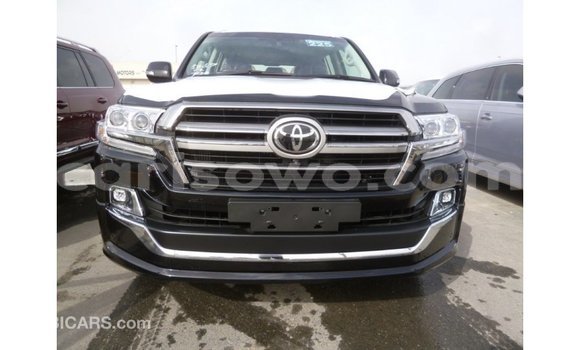 Sayi Imported Toyota Land Cruiser Black Mota in Import - Dubai a Benin Sayi Imported Toyota Land Cruiser Black Mota in Import - Dubai a Benin