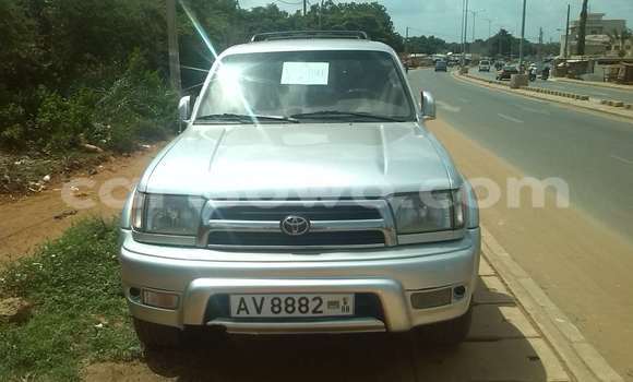 Ra Àlòkù Toyota 4Runner Silver Ọkọ̀ in Abomey Calavi ni Benin Ra Àlòkù Toyota 4Runner Silver Ọkọ̀ in Abomey Calavi ni Benin