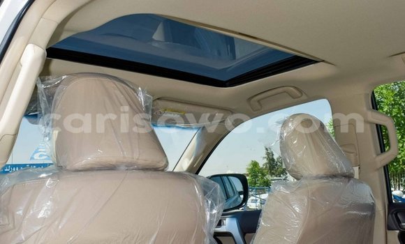 Acheter Neuf Voiture Toyota Land Cruiser Prado Blanc à Abomey, Benin Acheter Neuf Voiture Toyota Land Cruiser Prado Blanc à Abomey, Benin