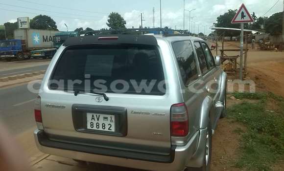 Ra Àlòkù Toyota 4Runner Silver Ọkọ̀ in Abomey Calavi ni Benin Ra Àlòkù Toyota 4Runner Silver Ọkọ̀ in Abomey Calavi ni Benin