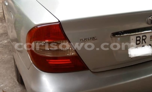 Sayi Na hannu Toyota Camry Azurfa Mota in Cotonou a Benin Sayi Na hannu Toyota Camry Azurfa Mota in Cotonou a Benin
