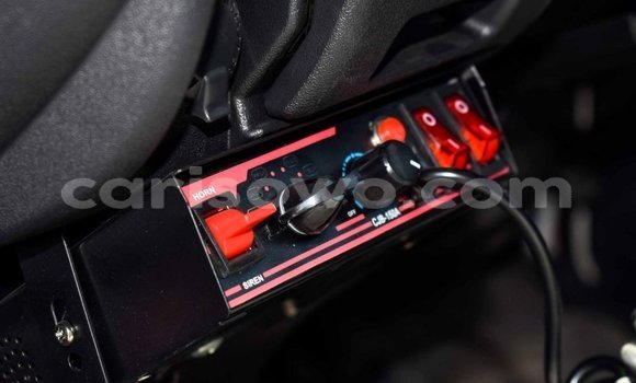 Acheter Neuf Voiture Toyota Hiace Blanc à Abomey, Benin Acheter Neuf Voiture Toyota Hiace Blanc à Abomey, Benin