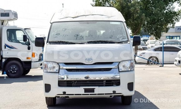 Ra Imported Toyota Hiace funfun Ọkọ̀ in Import - Dubai ni Benin Ra Imported Toyota Hiace funfun Ọkọ̀ in Import - Dubai ni Benin