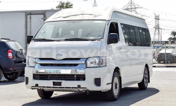 Ra Imported Toyota Hiace funfun Ọkọ̀ in Import - Dubai ni Benin Ra Imported Toyota Hiace funfun Ọkọ̀ in Import - Dubai ni Benin