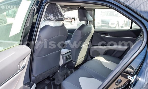 Acheter Import Voiture Toyota Camry Noir à Import - Dubai, Benin Acheter Import Voiture Toyota Camry Noir à Import - Dubai, Benin