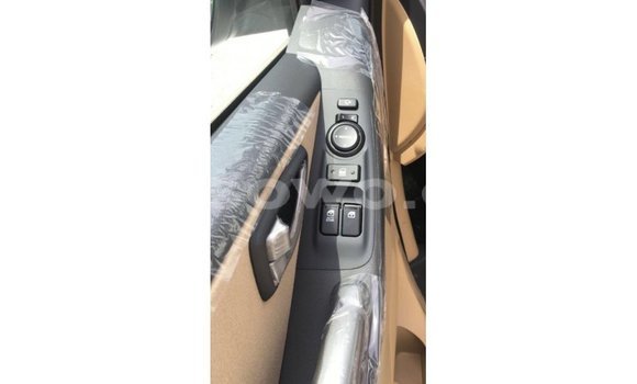 Ra Imported Hyundai Chorus funfun Ọkọ̀ akẹ́rù ńlá in Import - Dubai ni Benin Ra Imported Hyundai Chorus funfun Ọkọ̀ akẹ́rù ńlá in Import - Dubai ni Benin