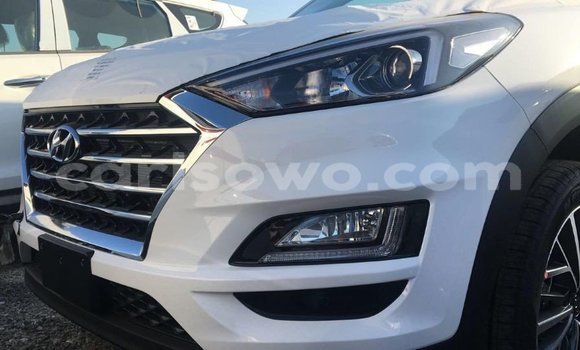 Ra Imported Hyundai Tucson funfun Ọkọ̀ in Import - Dubai ni Benin Ra Imported Hyundai Tucson funfun Ọkọ̀ in Import - Dubai ni Benin
