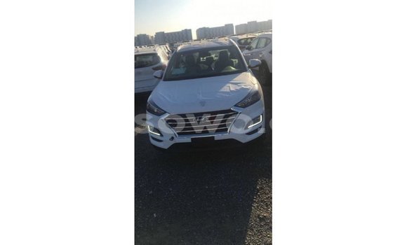 Ra Imported Hyundai Tucson funfun Ọkọ̀ in Import - Dubai ni Benin Ra Imported Hyundai Tucson funfun Ọkọ̀ in Import - Dubai ni Benin