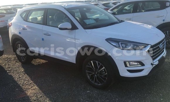 Ra Imported Hyundai Tucson funfun Ọkọ̀ in Import - Dubai ni Benin Ra Imported Hyundai Tucson funfun Ọkọ̀ in Import - Dubai ni Benin