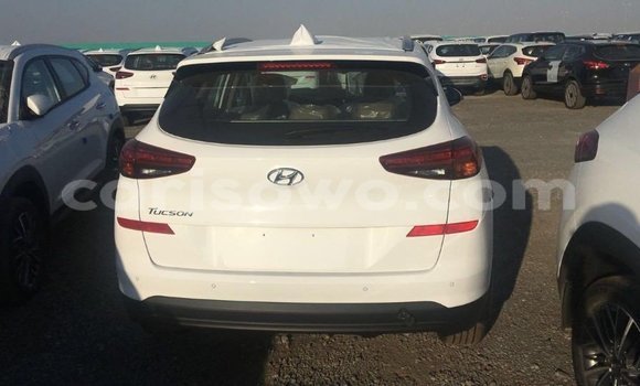Ra Imported Hyundai Tucson funfun Ọkọ̀ in Import - Dubai ni Benin Ra Imported Hyundai Tucson funfun Ọkọ̀ in Import - Dubai ni Benin