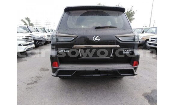 Acheter Import Voiture Lexus LX Noir à Import - Dubai, Benin Acheter Import Voiture Lexus LX Noir à Import - Dubai, Benin