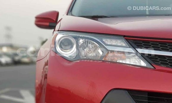 Acheter Import Utilitaire Toyota HiAce Rouge à Import - Dubai, Benin Acheter Import Utilitaire Toyota HiAce Rouge à Import - Dubai, Benin