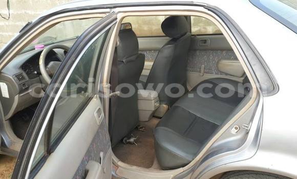 Sayi Na hannu Toyota Corolla Azurfa Mota in Cotonou a Benin Sayi Na hannu Toyota Corolla Azurfa Mota in Cotonou a Benin