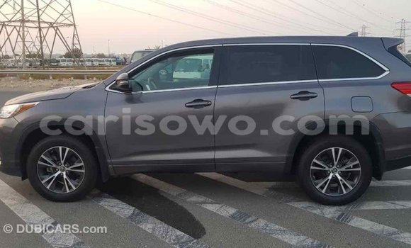 Buy Import Toyota Highlander Other Car in Import - Dubai in Benign Buy Import Toyota Highlander Other Car in Import - Dubai in Benign
