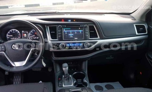 Buy Import Toyota Highlander Other Car in Import - Dubai in Benign Buy Import Toyota Highlander Other Car in Import - Dubai in Benign