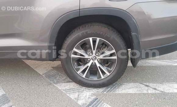 Buy Import Toyota Highlander Other Car in Import - Dubai in Benign Buy Import Toyota Highlander Other Car in Import - Dubai in Benign