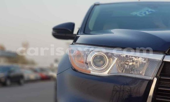 Sayi Imported Toyota Highlander Blue Mota in Import - Dubai a Benin Sayi Imported Toyota Highlander Blue Mota in Import - Dubai a Benin
