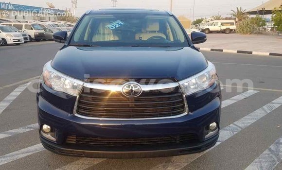 Sayi Imported Toyota Highlander Blue Mota in Import - Dubai a Benin Sayi Imported Toyota Highlander Blue Mota in Import - Dubai a Benin