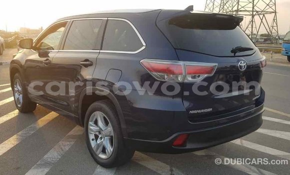 Sayi Imported Toyota Highlander Blue Mota in Import - Dubai a Benin Sayi Imported Toyota Highlander Blue Mota in Import - Dubai a Benin