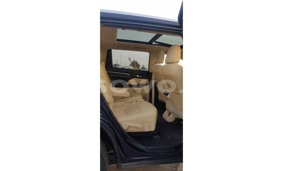 Sayi Imported Toyota Highlander Blue Mota in Import - Dubai a Benin Sayi Imported Toyota Highlander Blue Mota in Import - Dubai a Benin