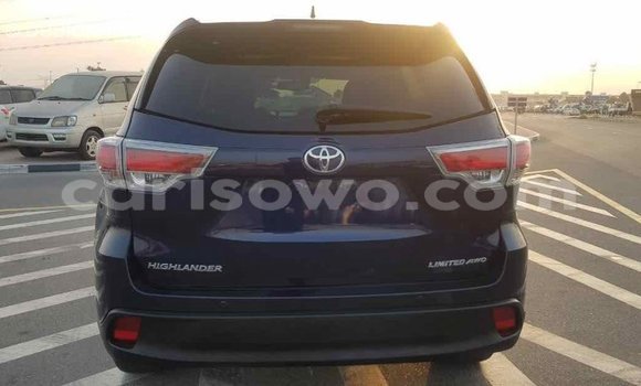 Sayi Imported Toyota Highlander Blue Mota in Import - Dubai a Benin Sayi Imported Toyota Highlander Blue Mota in Import - Dubai a Benin
