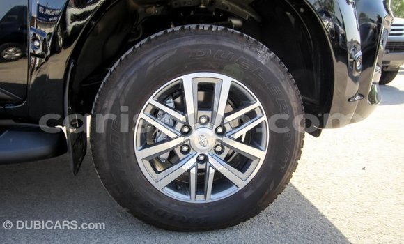 Sayi Imported Toyota Hilux Black Mota in Import - Dubai a Benin Sayi Imported Toyota Hilux Black Mota in Import - Dubai a Benin