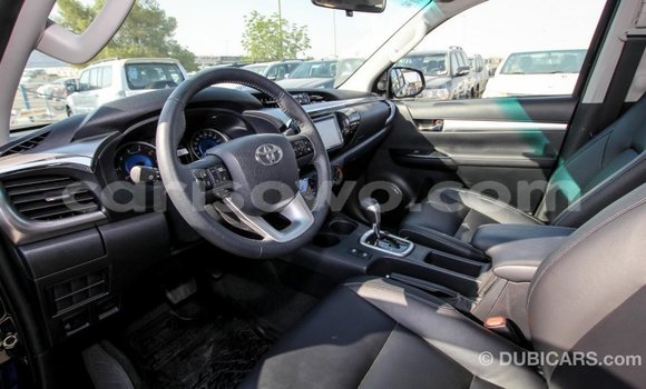 Sayi Imported Toyota Hilux Black Mota in Import - Dubai a Benin Sayi Imported Toyota Hilux Black Mota in Import - Dubai a Benin