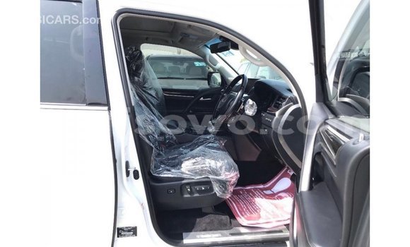 Ra Imported Lexus LX funfun Ọkọ̀ in Import - Dubai ni Benin Ra Imported Lexus LX funfun Ọkọ̀ in Import - Dubai ni Benin