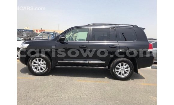 Ra Imported Toyota Land Cruiser Black Ọkọ̀ in Import - Dubai ni Benin Ra Imported Toyota Land Cruiser Black Ọkọ̀ in Import - Dubai ni Benin