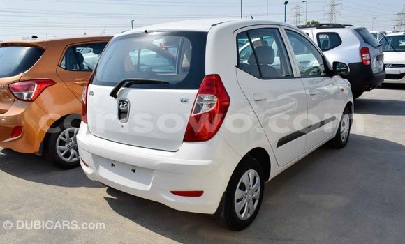 Acheter Import Voiture Hyundai i10 Blanc à Import - Dubai, Benin Acheter Import Voiture Hyundai i10 Blanc à Import - Dubai, Benin