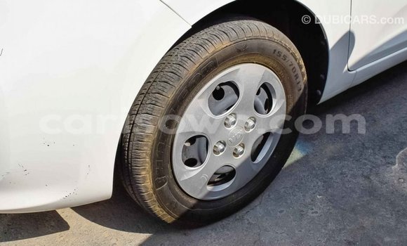Sayi Imported Kia Picanto White Mota in Import - Dubai a Benin Sayi Imported Kia Picanto White Mota in Import - Dubai a Benin