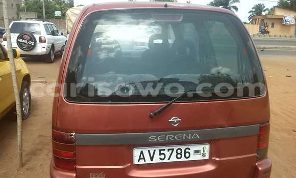 Ra Àlòkù Nissan Serena Red Ọkọ̀ in Abomey Calavi ni Benin Ra Àlòkù Nissan Serena Red Ọkọ̀ in Abomey Calavi ni Benin