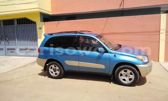 Acheter Occasion Voiture Toyota RAV4 Bleu à Cotonou, Benin Acheter Occasion Voiture Toyota RAV4 Bleu à Cotonou, Benin