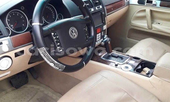 Ra Àlòkù Volkswagen Touareg Alawọ ewe Ọkọ̀ in Cotonou ni Benin Ra Àlòkù Volkswagen Touareg Alawọ ewe Ọkọ̀ in Cotonou ni Benin
