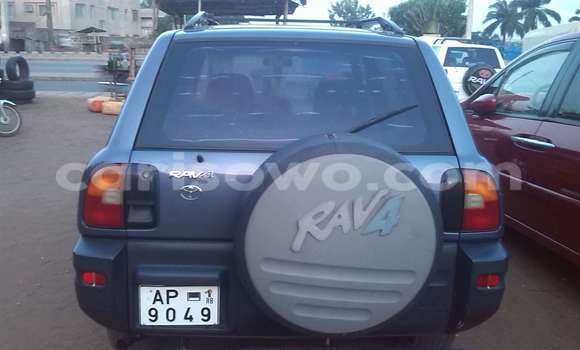 Ra Àlòkù Toyota RAV4 Alagara Ọkọ̀ in Abomey Calavi ni Benin Ra Àlòkù Toyota RAV4 Alagara Ọkọ̀ in Abomey Calavi ni Benin
