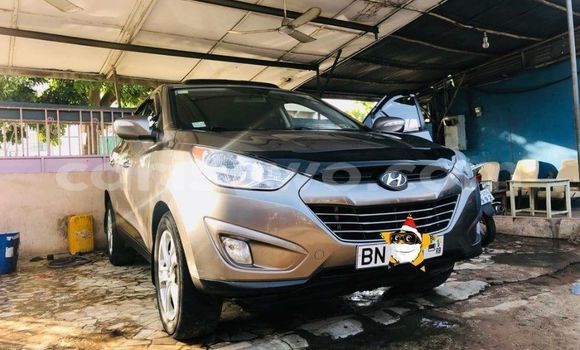 Sayi Na hannu Hyundai Tucson Brown Mota in Cotonou a Benin Sayi Na hannu Hyundai Tucson Brown Mota in Cotonou a Benin