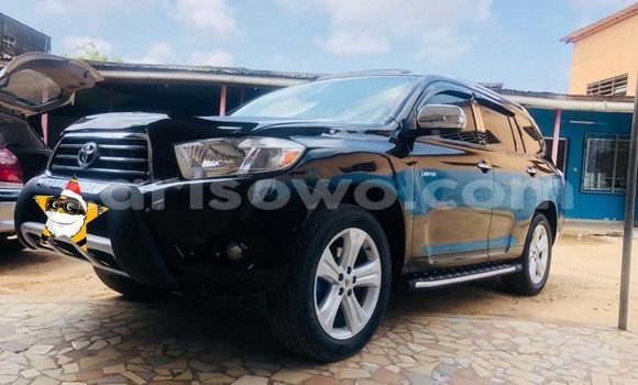 Sayi Na hannu Toyota Highlander Black Mota in Cotonou a Benin Sayi Na hannu Toyota Highlander Black Mota in Cotonou a Benin