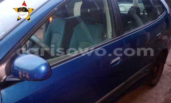 Sayi Na hannu Nissan Almera Blue Mota in Cotonou a Benin Sayi Na hannu Nissan Almera Blue Mota in Cotonou a Benin