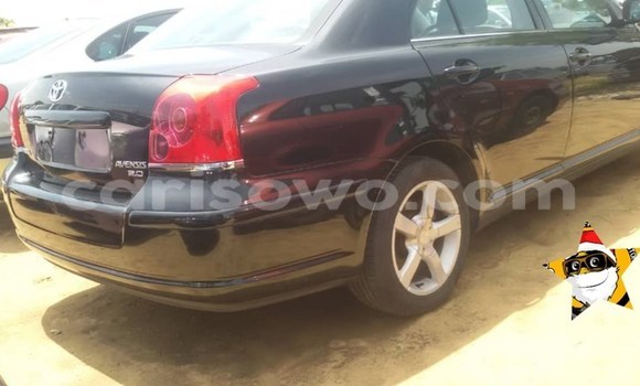 Sayi Na hannu Toyota Avensis Black Mota in Cotonou a Benin Sayi Na hannu Toyota Avensis Black Mota in Cotonou a Benin