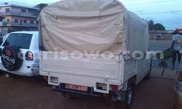 Ra Àlòkù Peugeot 308 Alagara Ọkọ̀ in Abomey Calavi ni Benin Ra Àlòkù Peugeot 308 Alagara Ọkọ̀ in Abomey Calavi ni Benin