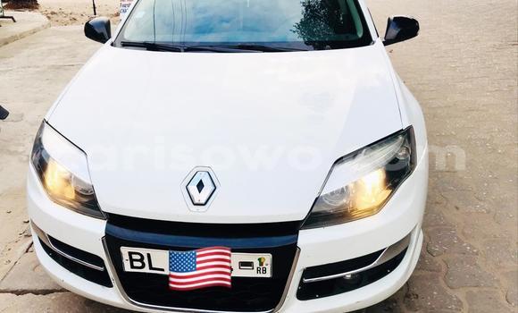 Sayi Na hannu Renault Laguna White Mota in Cotonou a Benin Sayi Na hannu Renault Laguna White Mota in Cotonou a Benin