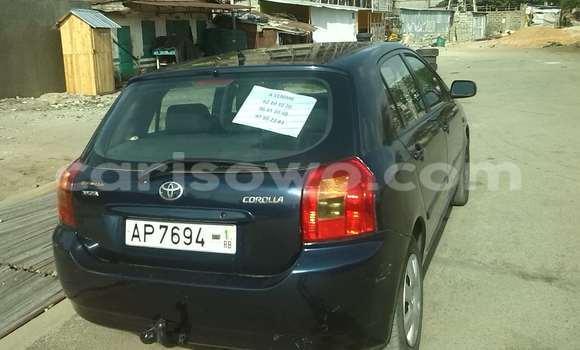 Ra Àlòkù Toyota Corolla Blue Ọkọ̀ in Cotonou ni Benin Ra Àlòkù Toyota Corolla Blue Ọkọ̀ in Cotonou ni Benin