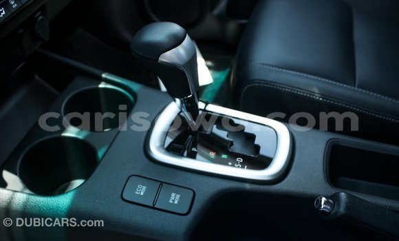 Sayi Imported Toyota Hilux Black Mota in Import - Dubai a Benin Sayi Imported Toyota Hilux Black Mota in Import - Dubai a Benin