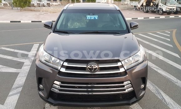 Buy Import Toyota Highlander Other Car in Import - Dubai in Benign Buy Import Toyota Highlander Other Car in Import - Dubai in Benign