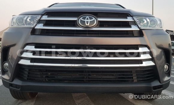 Buy Import Toyota Highlander Other Car in Import - Dubai in Benign Buy Import Toyota Highlander Other Car in Import - Dubai in Benign