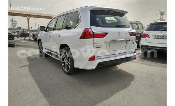 Sayi Imported Lexus LX Red Mota in Import - Dubai a Benin Sayi Imported Lexus LX Red Mota in Import - Dubai a Benin